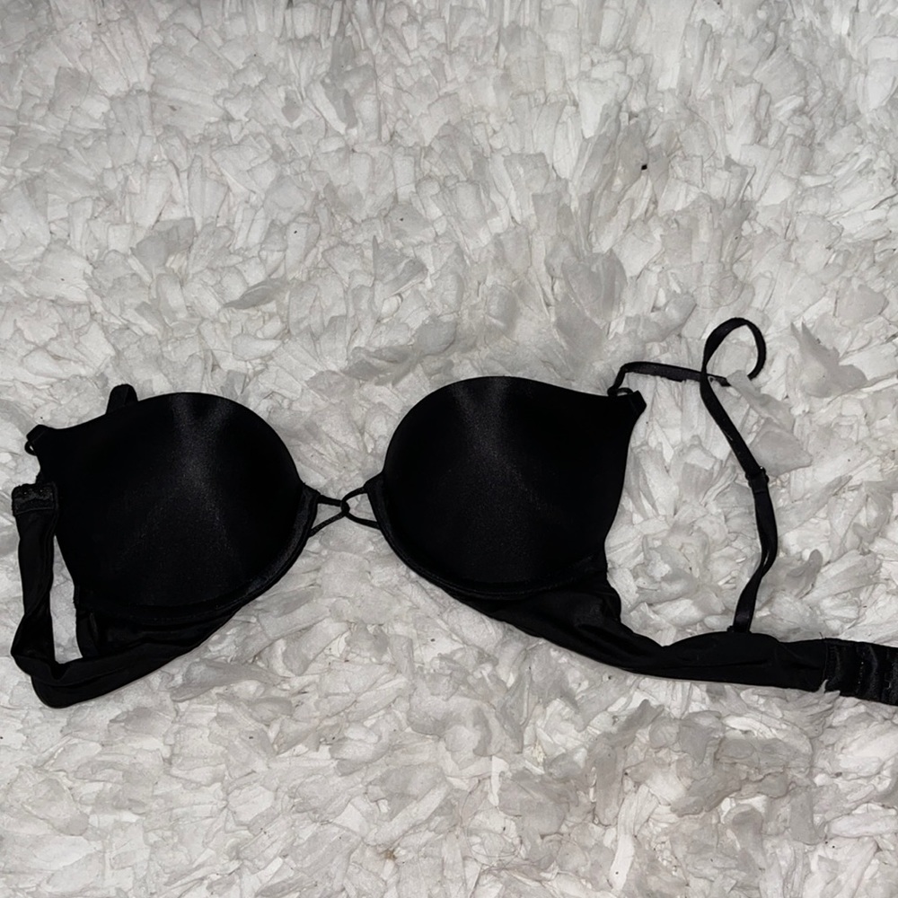 Victory Secret Bombshell bra